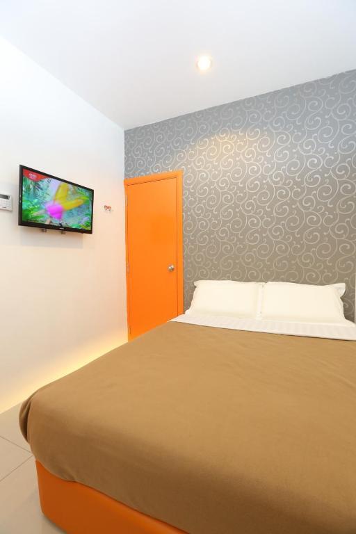 1 Hotel Taman Connaught