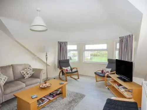 Flat 11