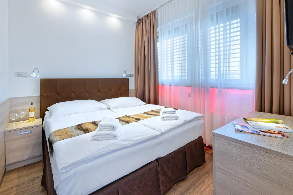 Quadruple Junior Suite