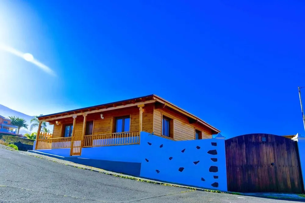 House With 2 Bedrooms in Icod de los Vinos, With Wonderful sea View, Enclosed Garden and Wifi - 2 km From the Beach