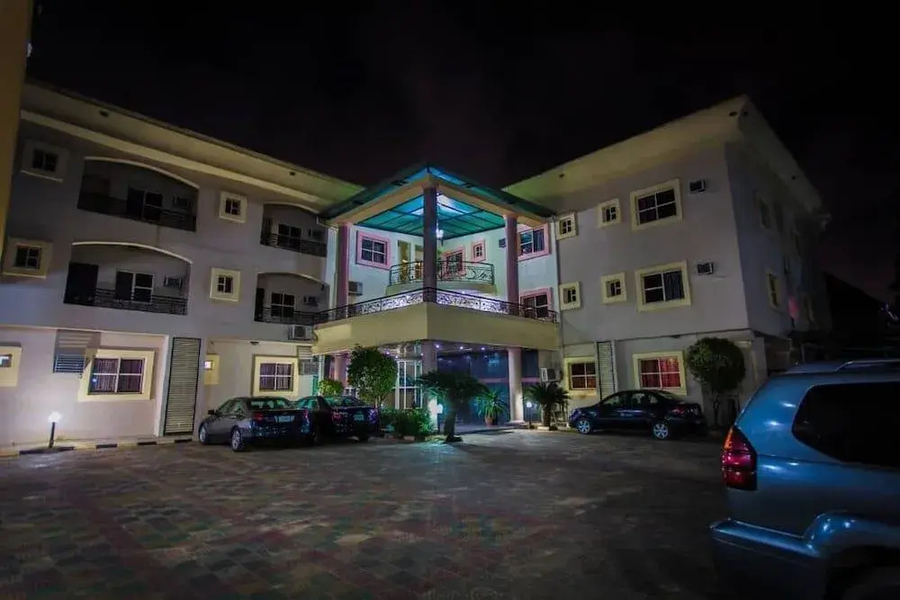 Hotel photo 12