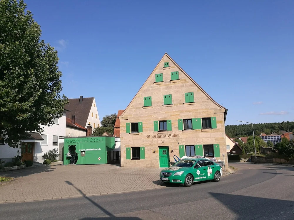 BRATWURSThotel
