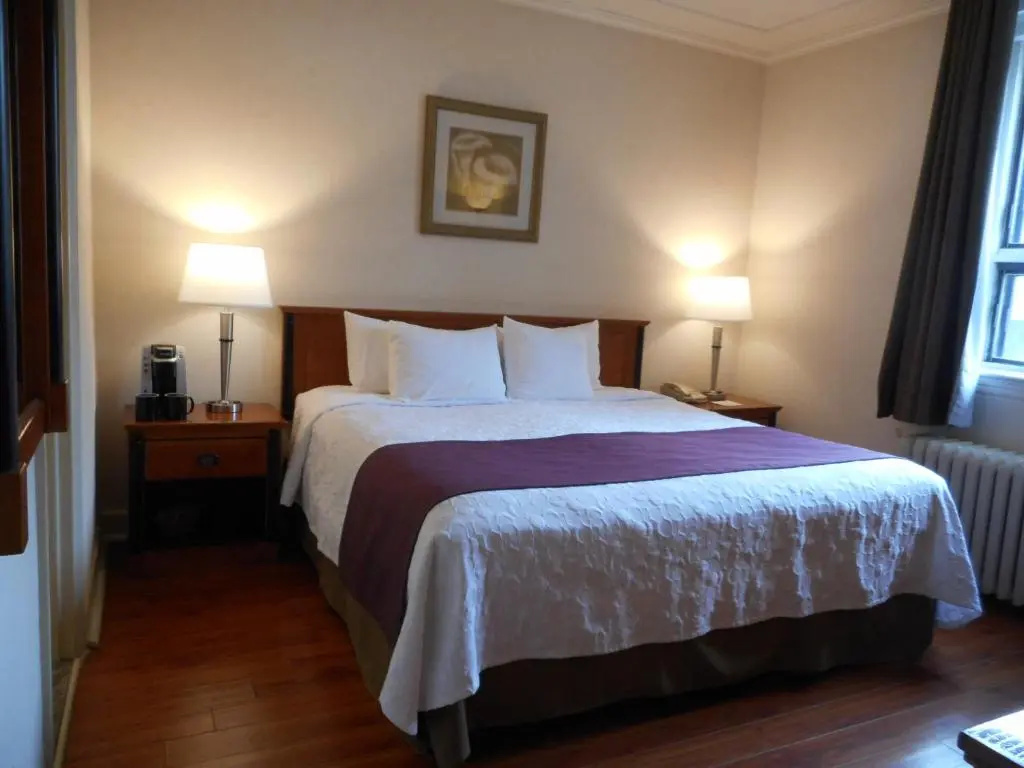 Hotel St-Denis - Chambres