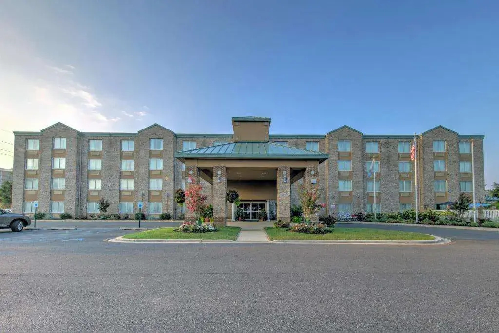 Holiday Inn Express Bethany Beach