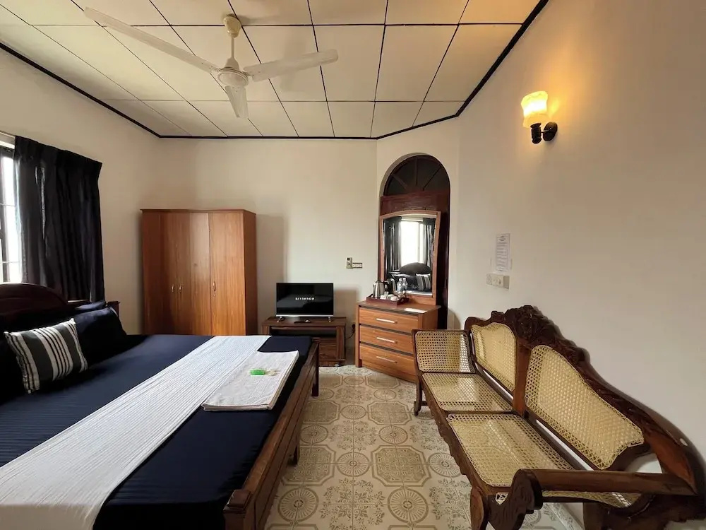 Hotel photo 12