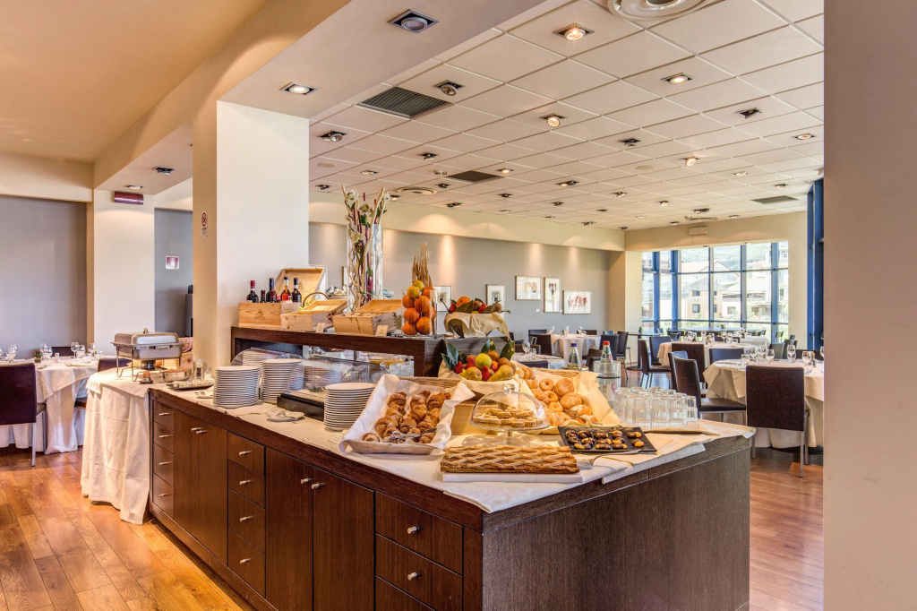 Tuscany Inn - Général