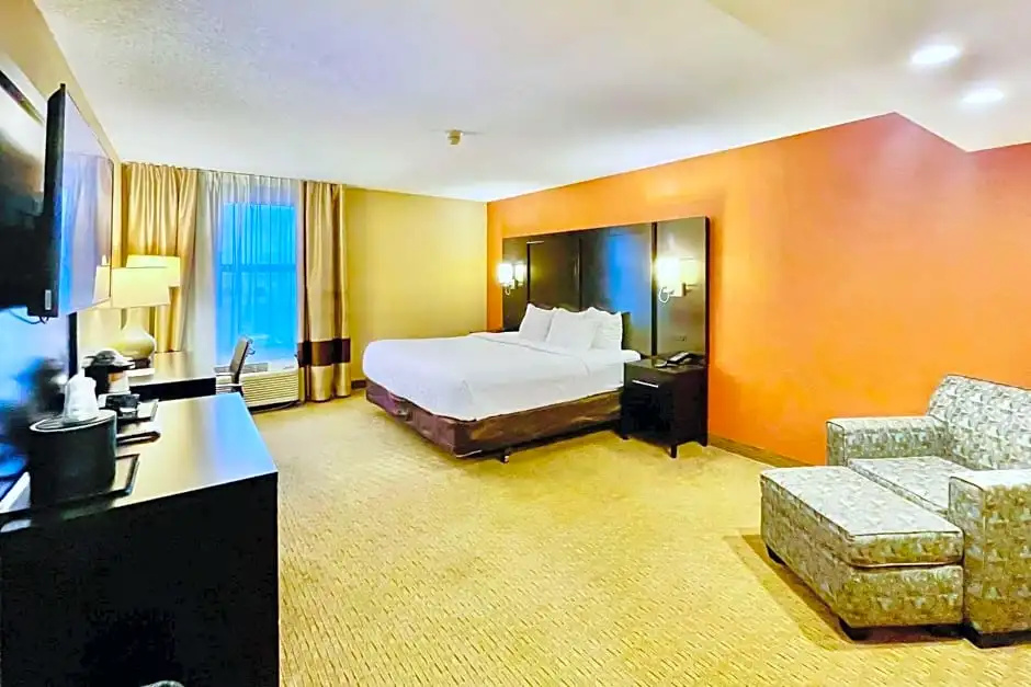 Clarion Inn & Suites Evansville Eastland Area - Chambres