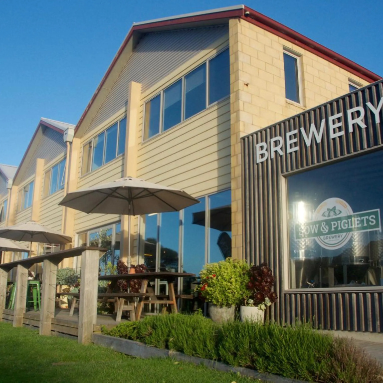 Sow and Piglets Guesthouse in Port Campbell