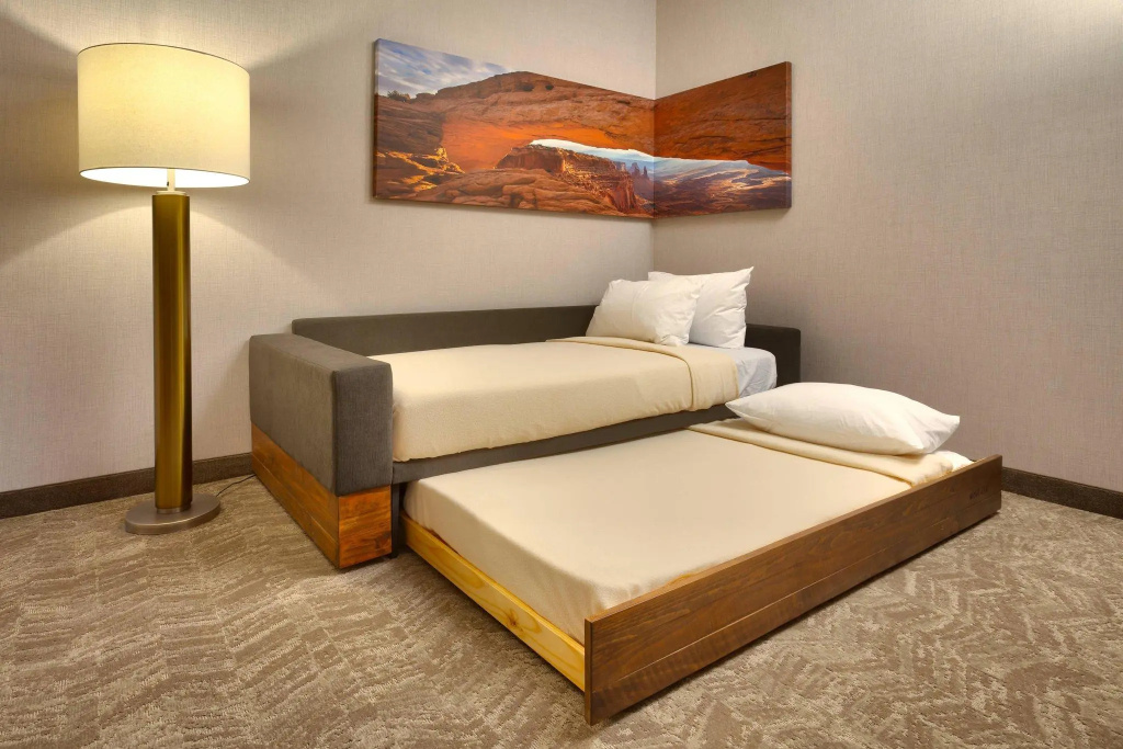 Sextuple Suite (full double bed)