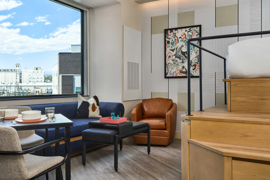 Executive Studio