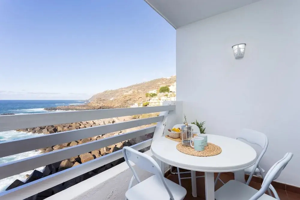 Casa Calma With 2 Bedrooms and 1 Bathrooms