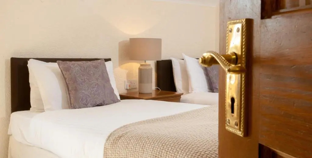 Glenmoriston Arms Hotel - Chambres