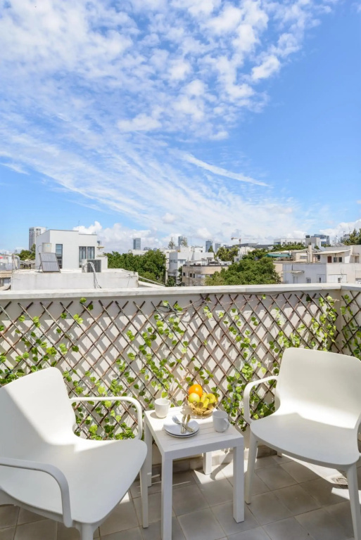 THE PLAYGROUND by TLV2RENT