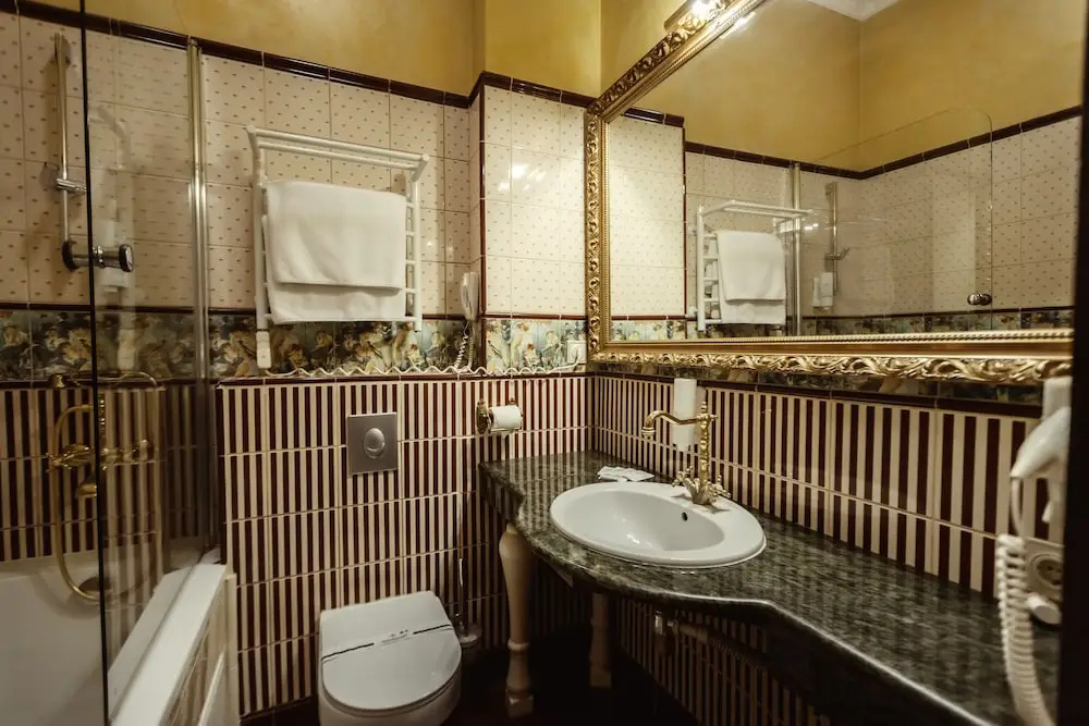 Royal Hotel De Paris - Général
