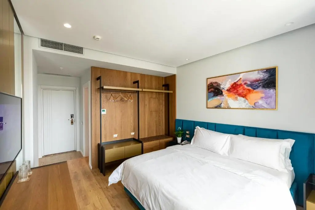 Standard Double room with sea view (full double bed)