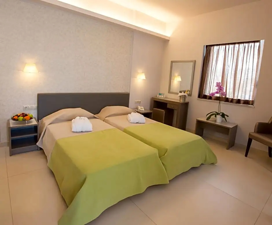 Economy room