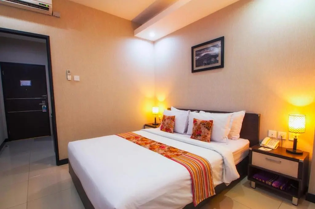 Superior Double room (full double bed)