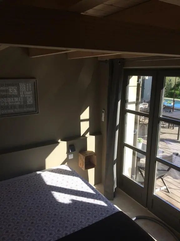 Voir la photo 2 — Une Sieste en Luberon
