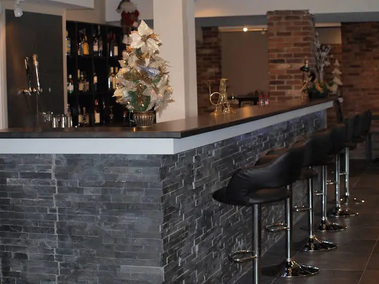 Admiral Inn & Conference Centre