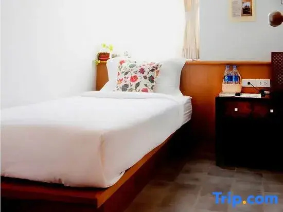Standard Single room (single bed)