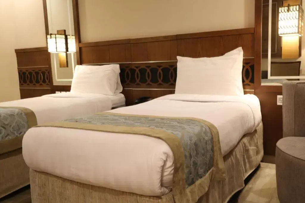 Double room (twin beds)