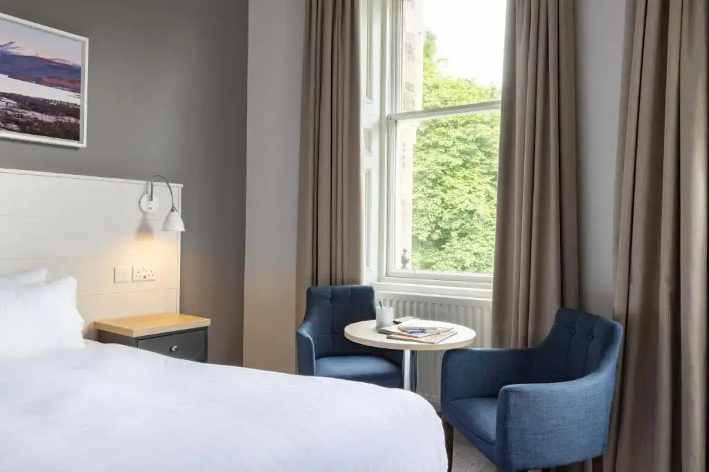 The Tarbet Hotel - Chambres