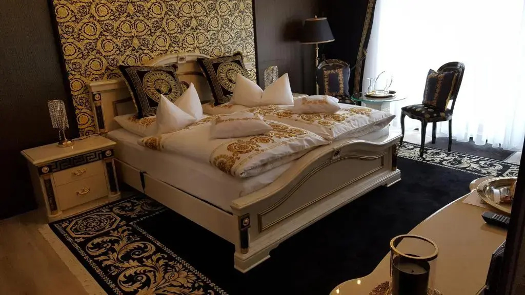 Deluxe Double Studio (full double bed)