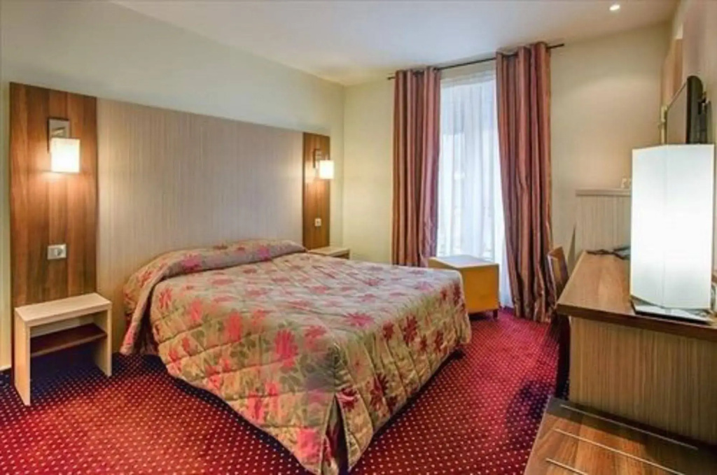 Hôtel Terminus Montparnasse 13