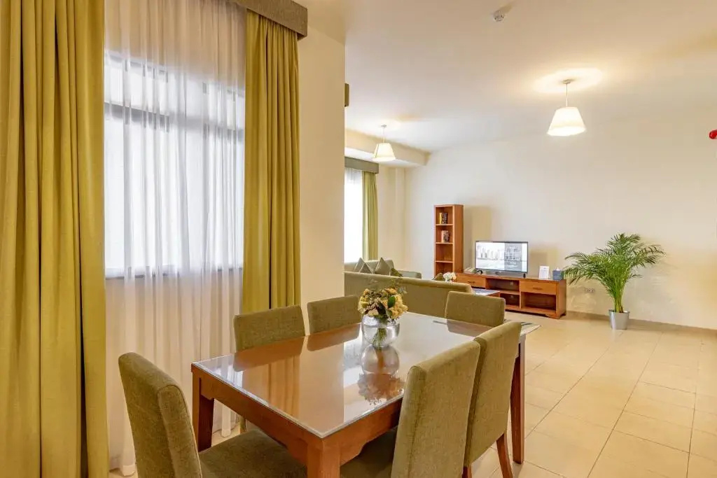 Roda Amwaj Suites - Chambres