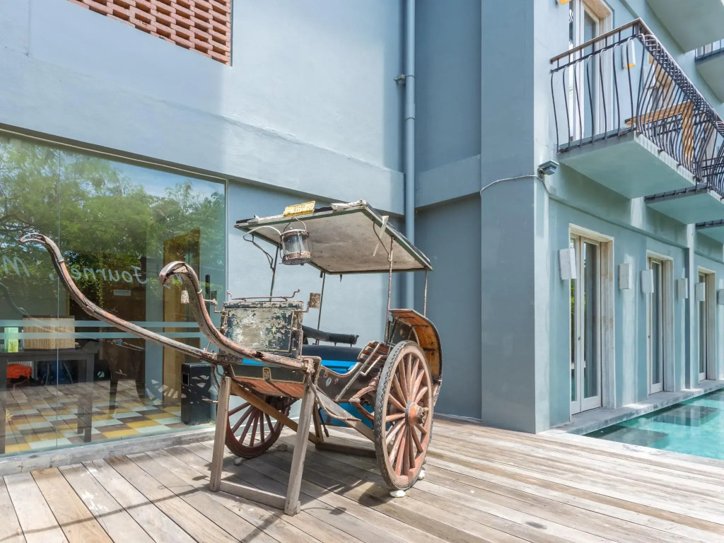 Frii Bali Echo Beach