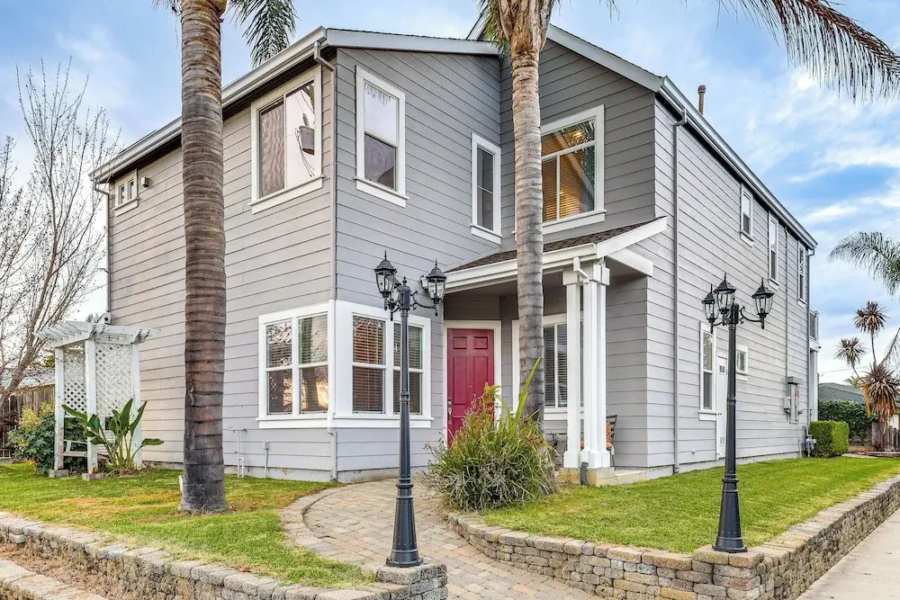 Napa Nearby! Large Home w/ Hot Tub & Dtwn Access