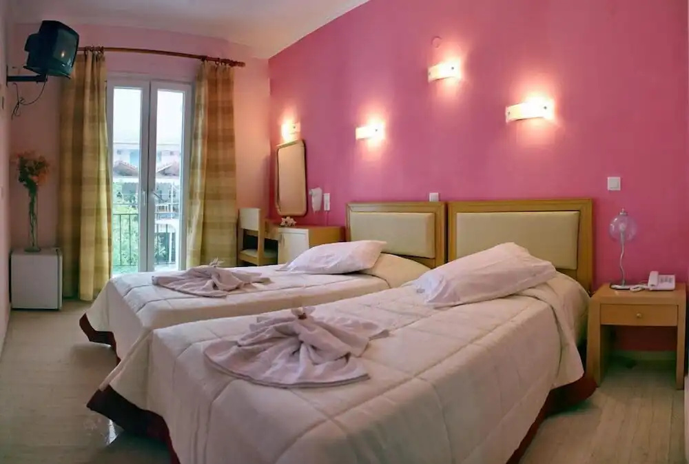 Theofilos Classic Hotel - Chambres