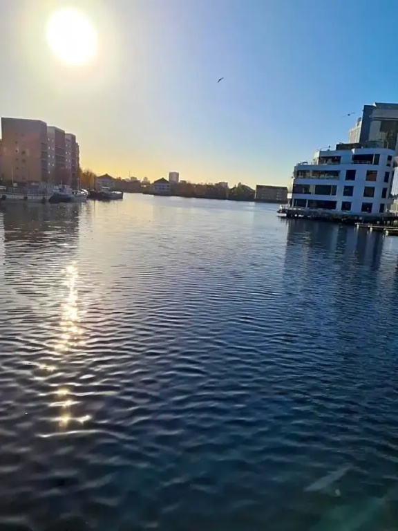 Beach & Waterfront