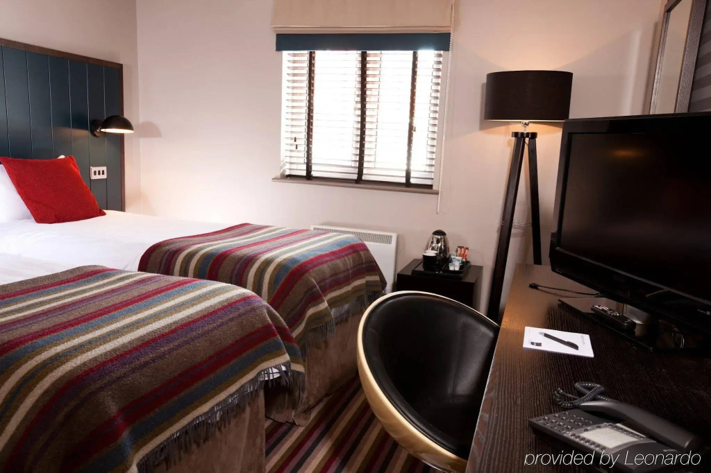 Village Hotel Cardiff - Général