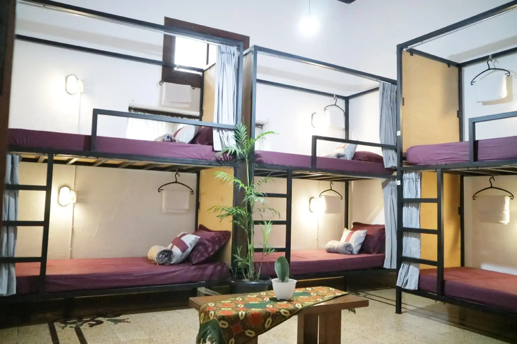 Bed in Dorm (female dorm)