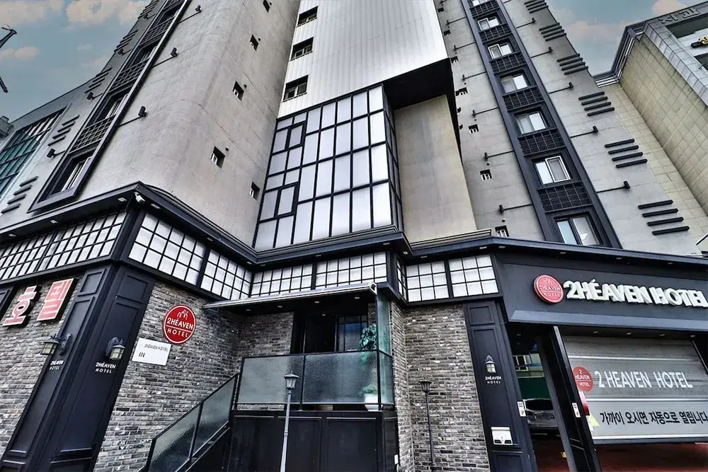 Toheaven hotel