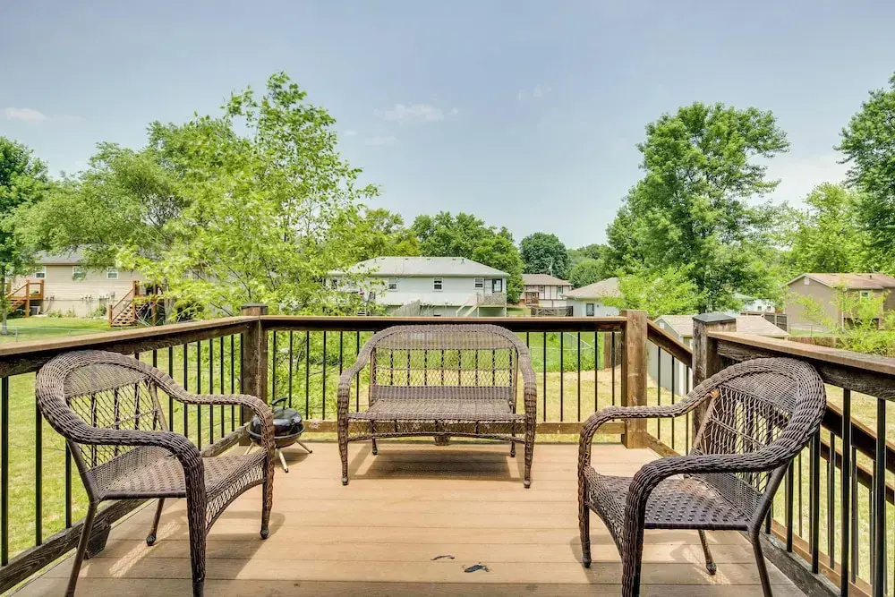 Cozy Missouri Retreat w/ Deck & Grill, Near Hiking