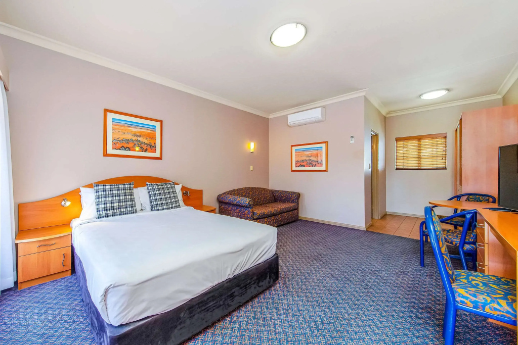 Standard Double room (full double bed)