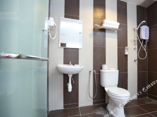 1 Hotel Taman Connaught
