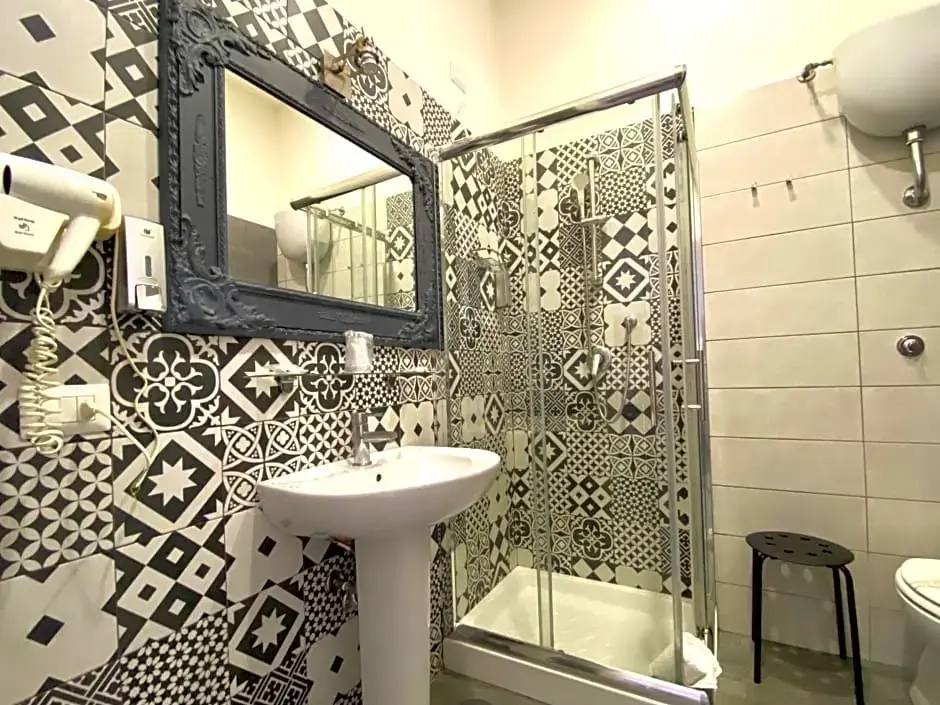 Comfort room