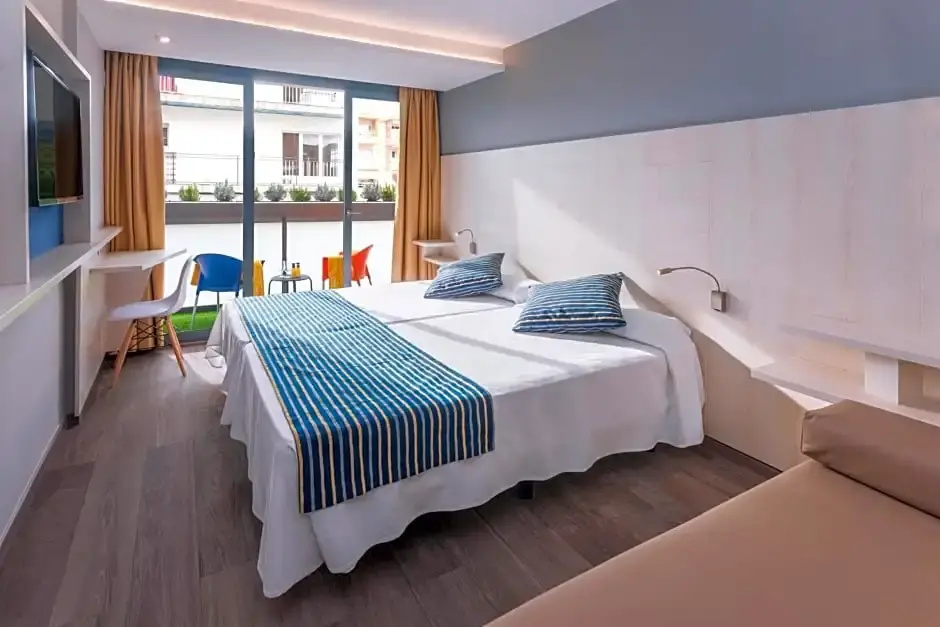 GHT Sa Riera Hotel - Chambres