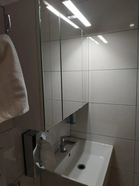 Standard Double room with balcony (full double bed)