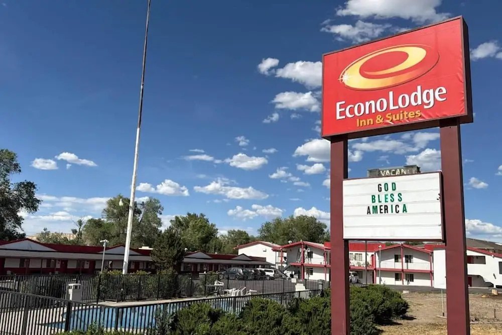 Econo Lodge Inn & Suites Montrose - Black Canyon Area