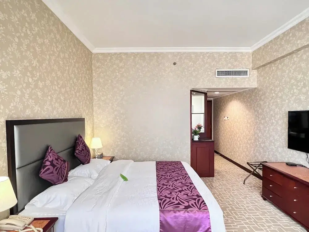 Century Plaza Hotel - Chambres