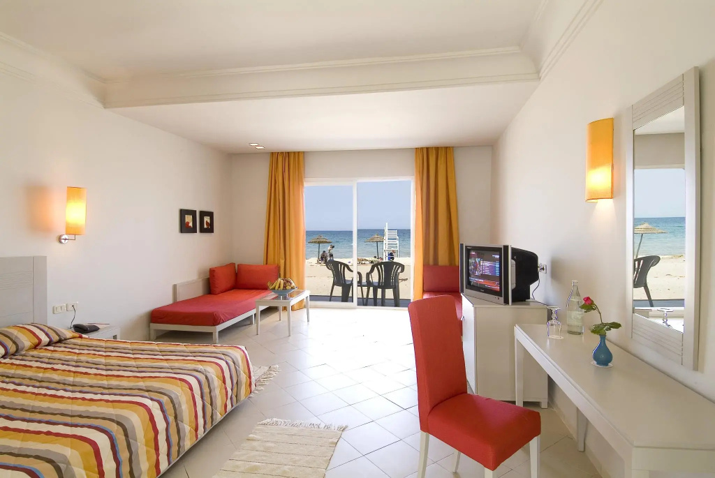 Triple room
