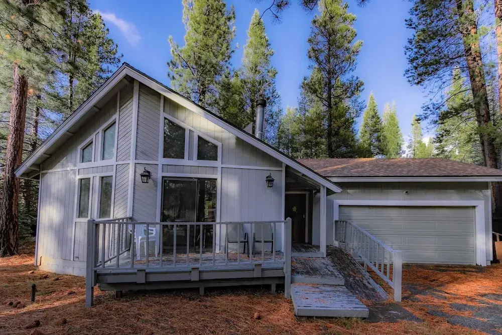 Oglala Little Lodge - Cabin Getaway