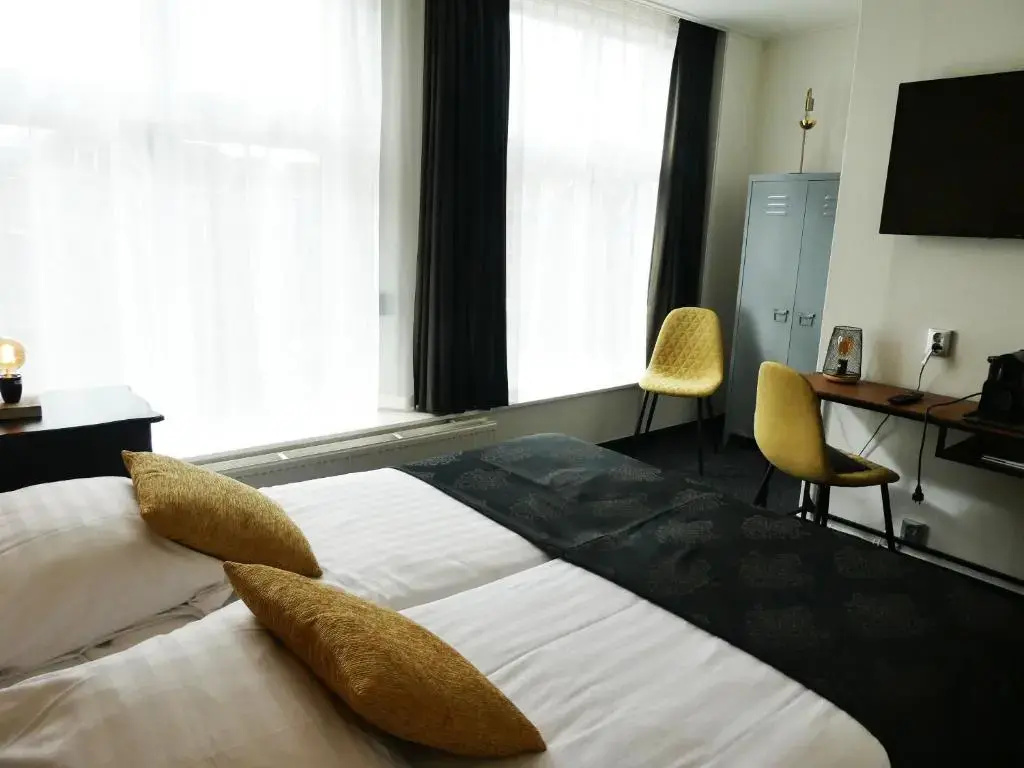 Hotel Café Restaurant De Posthoorn - Chambres