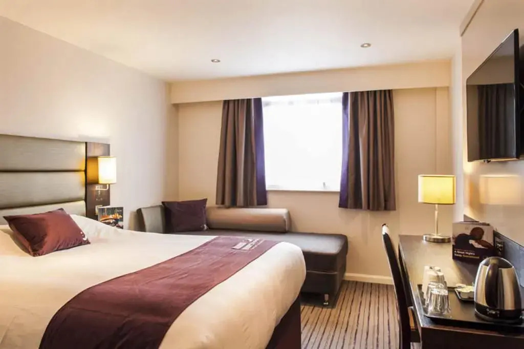 Premier Inn Southampton West hotel - 18