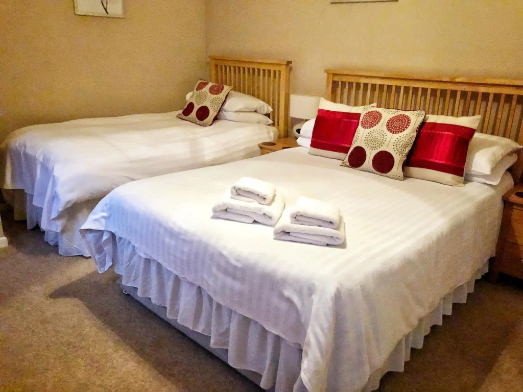 Standard Double room (twin beds)