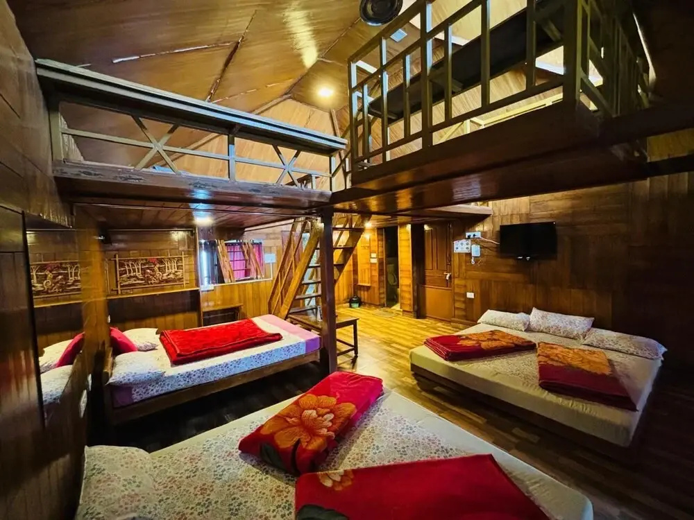 Grand room